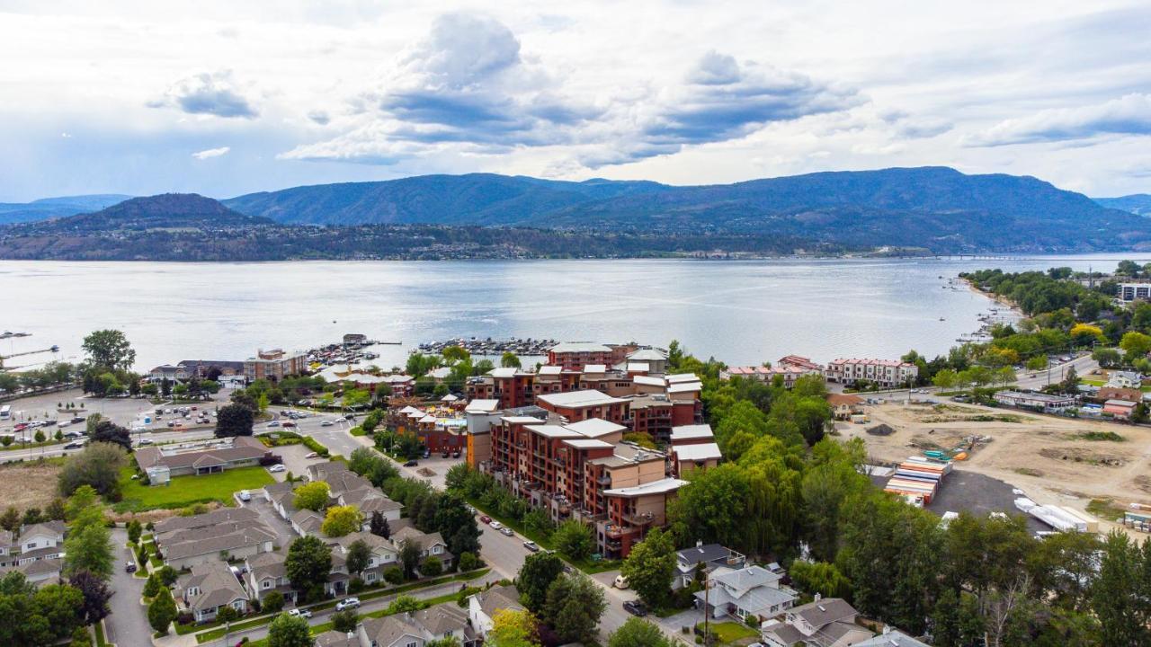 Upgraded Lakeside Resort Dream Vacation Home Kelowna Exteriér fotografie