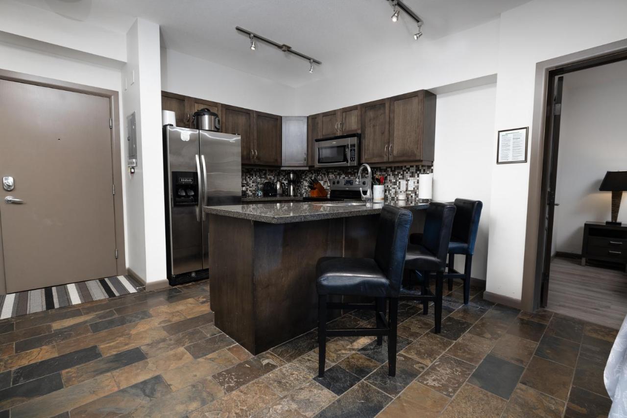 Upgraded Lakeside Resort Dream Vacation Home Kelowna Exteriér fotografie